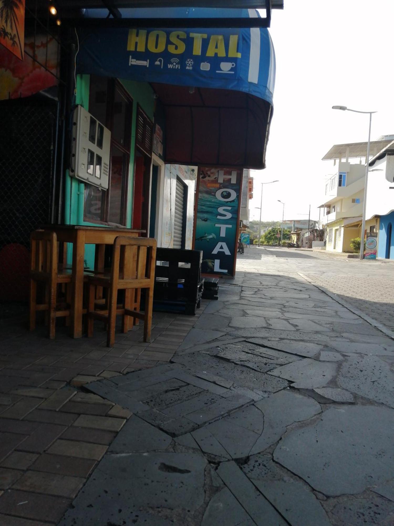 Hostal La Casa De Luis 巴克里索莫雷诺港 外观 照片